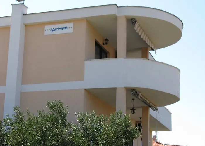 Josip Lela Apartment *